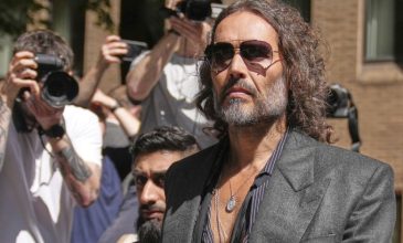 Νέα ποινική δίωξη στον ηθοποιό Ράσελ Μπραντ για βιασμό και σεξουαλική επίθεση σε βάρος δύο γυναικών