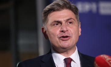 Φαραντούρης: Ο ΣΥΡΙΖΑ έχει αναφυλαξία στα κινήματα των πολιτών