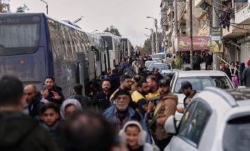 Διαδηλώσεις Κούρδων στην Συρία για τις αιματηρές συγκρούσεις στο Χαλέπι