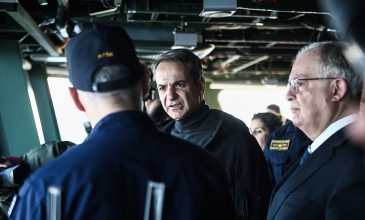 Στην τελετή παράδοσης της φρεγάτας «Κίμων» ο Μητσοτάκης – «Χρέος μου να παραδώσω μία πατρίδα πιο ασφαλή απ’ ό,τι την παρέλαβα»