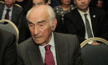 Πέθανε το ιστορικό και διακεκριμένο στέλεχος της ΝΔ, Αλέξανδρος Παπαδόγγονας