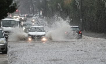 Σε εξέλιξη το κύμα κακοκαιρίας – Ισχυρές βροχές και καταιγίδες στην Αττική