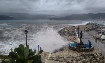 «Κόκκινος συναγερμός» σε Αχαΐα και Ηλεία, λόγω της επιδείνωσης του καιρού