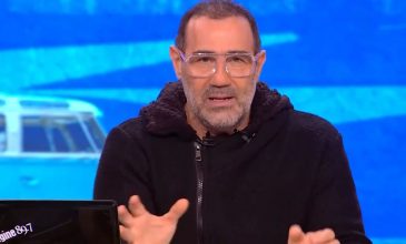 «Πυρά» Κανάκη κατά του «Survivor»: «Υπάρχει έστω και ένας άνθρωπος που κάθεται και το βλέπει, τώρα, αυτό το πράγμα;»