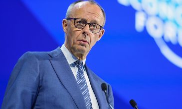 Μερτς από Νταβός: «Ενας κόσμος όπου μόνο η ισχύς μετρά είναι επικίνδυνος»