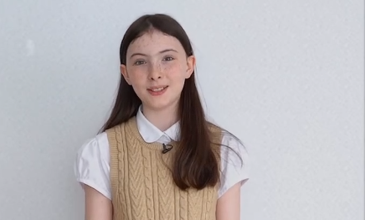 Η 14χρονη Μπόντι Ρέι Μπρέθνακ εισβάλλει στο σκοτεινό σύμπαν του Ρόμπερτ Έγκερς