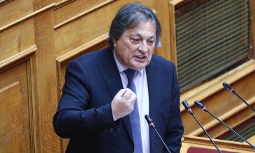 Παραιτήθηκε ο Αλέξανδρος Αυλωνίτης από το Κίνημα Δημοκρατίας