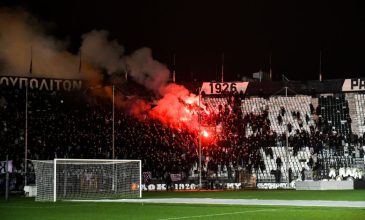 Σε Ευκαρπία, Στεφανινά Θεσσαλονίκης, Αλεξάνδρεια Ημαθίας και Αρωνά Πιερίας οι κηδείες των 7 οπαδών του ΠΑΟΚ