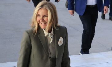 Εξιτήριο για την Μαρέβα Γκραμπόφσκι από το ΚΑΤ: Χειρουργήθηκε και στα δυο χέρια