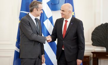 Συνάντηση Μητσοτάκη με τον ΓΓ του Συμβουλίου της Ευρώπης: «Τα τελευταία χρόνια η Ελλάδα έχει αλλάξει σελίδα»