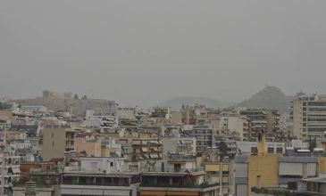 Καιρός: Παροδικές νεφώσεις με τοπικές βροχές – Αυξημένες συγκεντρώσεις σαχαριανής σκόνης στα νοτιοανατολικά