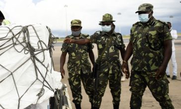 Οργάνωσαν ψεύτικη κηδεία για να μεταφέρουν λαθραίο ξυλοκάρβουνο – Καταζητούνται 9 άτομα στο Μαλάουι