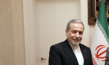 Αμπάς Αραγτσί: Υπήρξε πρόοδος στις συνομιλίες με τις ΗΠΑ για το πυρηνικό πρόγραμμά μας