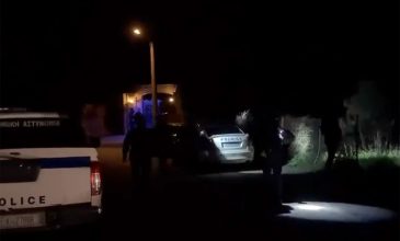 Συνελήφθη ο Χρήστος Μαυρίκης που είχε ταμπουρωθεί στο σπίτι του και πυροβόλησε στον αέρα στα Σπάτα – Θρίλερ για έξι ώρες