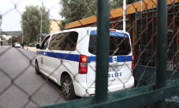 Ποινική δίωξη σε βάρος της τραγουδίστριας γνωστού συγκροτήματος για επικίνδυνη οδήγηση και οδήγηση υπό την επήρεια αλκοόλ