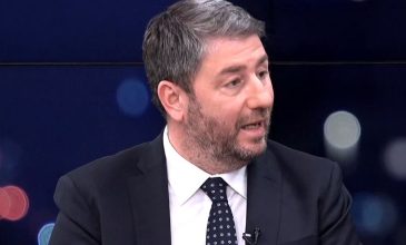 Ανδρουλάκης: «Δεν υπάρχει δίλημμα “Μητσοτάκης ή χάος”»