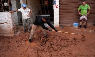 Φονικές κατολισθήσεις στην Βραζιλία: Στους 46 οι νεκροί, σβήνουν οι ελπίδες για τους 21 αγνοούμενους