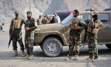 Τουλάχιστον 42 άμαχοι έχουν σκοτωθεί στο Αφγανιστάν στη σύγκρουση με το Πακιστάν