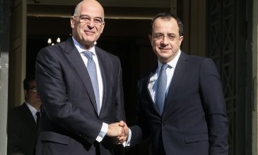 Δένδιας σε Χριστοδουλίδη: Η Ελλάδα θα βοηθήσει την Κύπρο με όποιον τρόπο μπορεί – Είμαστε συνολικά και απολύτως στη διάθεση σας