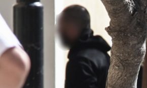 Προφυλακίστηκε ο 38χρονος για τον θάνατο της συντρόφου του στον Κολωνό: «Ποτέ δεν θα έκανα κακό στη Νεκταρία»