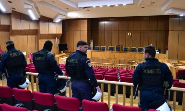 Δίκη Χρυσής Αυγής: «Μάχη» για τα ελαφρυντικά δίνουν οι συνήγοροι των καταδικασμένων – Ποιοι κινδυνεύουν να μπουν στη φυλακή