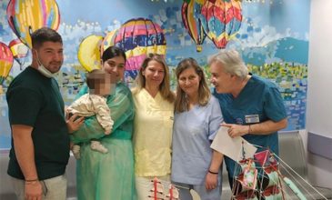 Βγήκε από τη ΜΕΘ το μωρό που είχε προσβληθεί από μηνιγγίτιδα στη Ζάκυνθο – «Αν σωθεί ένα παιδί σώζεται ο κόσμος όλος»