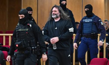 Δίκη Χρυσής Αυγής: Να μην αναγνωριστεί κανένα ελαφρυντικό στους καταδικασθέντες, ζήτησε η εισαγγελέας