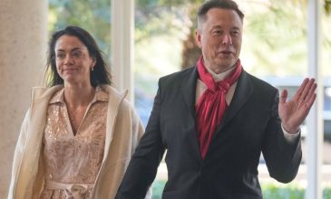 Ο Ίλον Μασκ είναι ο πλουσιότερος άνθρωπος στον κόσμο – Η περιουσία του αυξήθηκε κατά 400 δισ. δολάρια