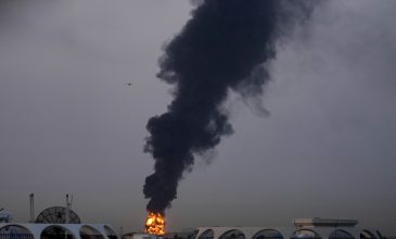 Πολεμική κλιμάκωση στη Μέση Ανατολή με βομβαρδισμούς σε Τεχεράνη και Βηρυτό – Επιθέσεις σε Ηνωμένα Αραβικά Εμιράτα και Ιράκ