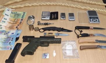 Συνελήφθη στη Ρόδο 45χρονος για ενδοοικογενειακή βία, όπλα και ναρκωτικά