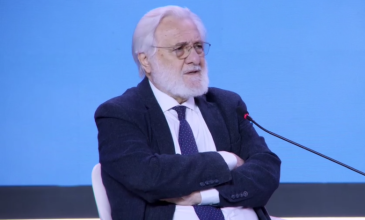 Γιάννης Σμαραγδής: Οι άνθρωποι που δεν αγαπούν τα έργα που κάνω, άνοιγαν σαμπάνιες μετά το θάνατο της συζύγου μου