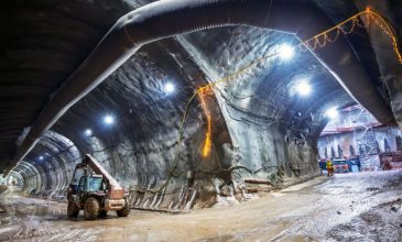 Προς τον Σταθμό ΔΙΚΑΣΤΗΡΙΑ ο «μετροπόντικας» της γραμμής 4 – Πέρασε την Κυψέλη