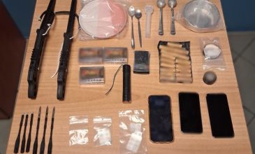 Συλλήψεις στη Χαλκίδα για αρχαία, ναρκωτικά και όπλα