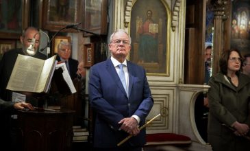 Κωνσταντίνος Τασούλας: «Η Ανάσταση είναι πέρασμα από το σκοτάδι στο φως»