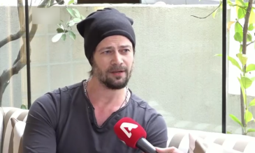 Άρης Κόντος: Με έβγαλαν φωτογραφία με την κοπέλα μου και έγραφαν στην Αμερική ότι ο Μπραντ Πιτ απατούσε τη Τζένιφερ Άνιστον με μία κοκκινομάλλα