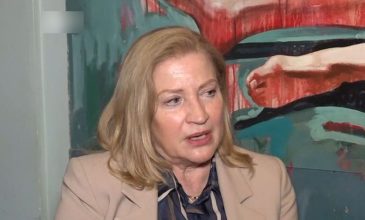 Η Ελένη Κρίτα «εξομολογείται»: «Μετά την απώλεια της νύφης μου είμαστε με την εγγονή μου σαν μαμά με κόρη»