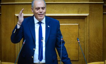 Μήνυση κατά του Κυριάκου Βελόπουλου από τον Γαβριήλ Σακελλαρίδη και τους βουλευτές της Νέας Αριστεράς για υποκίνηση βίας