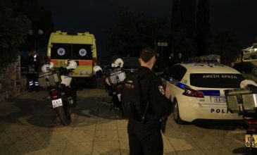 Συναγερμός στον Άγιο Δημήτριο: Εντοπίστηκε νεκρός άνδρας με τραύμα από αιχμηρό αντικείμενο