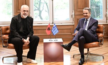 Συνάντηση Μητσοτάκη με τον Έντι Ράμα: «Έχουμε μία σημαντική ευκαιρία να λύσουμε εκκρεμή ζητήματα»