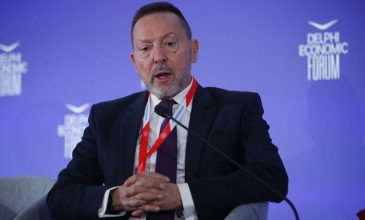 Στουρνάρας: Η ΕΚΤ θα πρέπει να τηρήσει στάση αναμονής για τα επιτόκια την επόμενη εβδομάδα