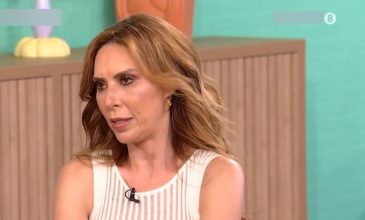 Η Δώρα Χρυσικού για την μάχη της με τον καρκίνο: «Πήρα τηλέφωνο την αδελφή μου και της είπα “επειδή μάλλον θα πεθάνω, να προσέχεις τη μαμά”»