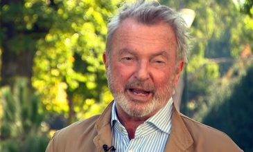 Σαμ Νιλ: «Είμαι πάρα πολύ ενθουσιασμένος που δεν υπάρχει καρκίνος στο σώμα μου – Είναι καιρός να γυρίσω ακόμα μία ταινία»