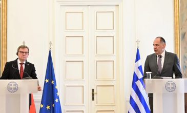 Γεραπετρίτης: Προτιθέμεθα να αναλάβουμε ενεργό ρόλο για την ασφαλή διέλευση των Στενών του Ορμούζ