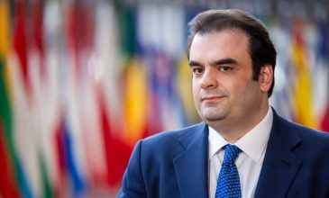 Πιερρακάκης από Eurogroup: «Να μην γίνει το Στενό του Ορμούζ “διόδια”»