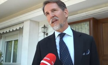 Παύλος Ντε Γκρες: «Ο γιος μου είναι εντάξει – Η κυβέρνηση είχε αναγνωρίσει το επίθετο μου, το ΣτΕ έκανε κάτι παραπάνω»