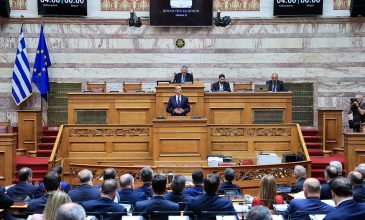 «Αυλαία» για τη συνταγματική αναθεώρηση στη Βουλή – Τι περιλαμβάνει η πρόταση της Νέας Δημοκρατίας