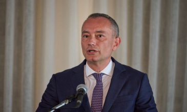 «Η Χαμάς πρέπει να αφοπλιστεί, όχι να εξαφανιστεί», λέει ο ύπατος εκπρόσωπος του Συμβουλίου Ειρήνης για τη Γάζα