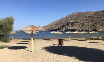 Σύρος: Προσβάσιμες παραλίες και δωρεάν δημοτικές ομπρέλες για όλους