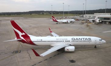 Αναγκαστική προσγείωση πτήσης της Qantas στην Ταϊτή  επειδή επιβάτης δάγκωσε μέλος του πληρώματος
