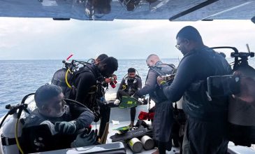 Μαλδίβες: Ανασύρθηκαν τα πτώματα των δύο τελευταίων Ιταλών που έχασαν τη ζωή τους σε κατάδυση